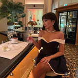 Spring 2025 New Fashion Sexy Breasts Small Body Repair Word Collar Dress Skirt Short Skirt Woman HZ1208