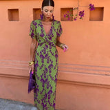 2025 Summer Women's Fashion Folding Print Dress Elegant Body V Collar Short Sleeve Dress HZ1208