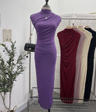 Ceclent Unique Dress With Thin Folds And Hips High-Collar After The Opening Of The Fork Dress 8858 HZ1208