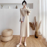 Autumn And Winter 2025 Long-Sleeved Collar Knitted Dress New Medium And Long Solid Color Bottom Straight Over Knee Dress HZ1208