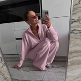 Spring And Autumn 2025 New Round Collar Loose-Fitting Stripe Hit The Color Of The Jacket Women's Suit Long Sleeves And Open Shoulder Clothes + Shorts HZ1208